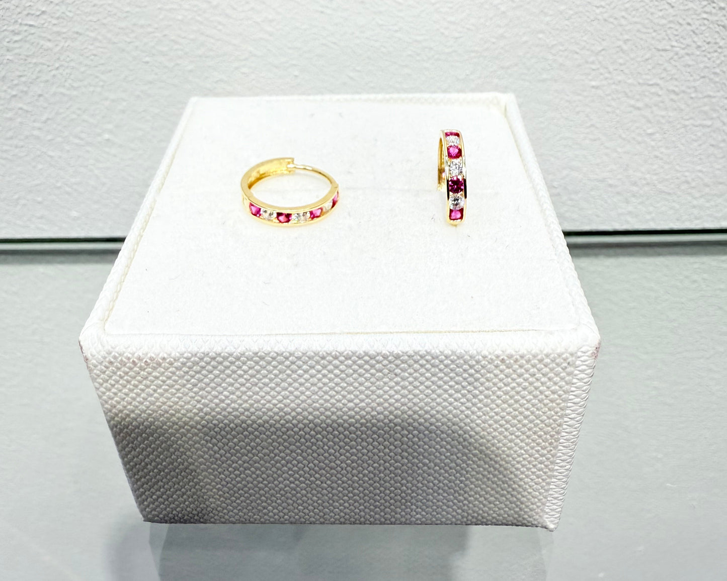 1094-NEW 14K Small Thin Huggies Ruby & Clear Hoop Earrings (2x12mm) W.G