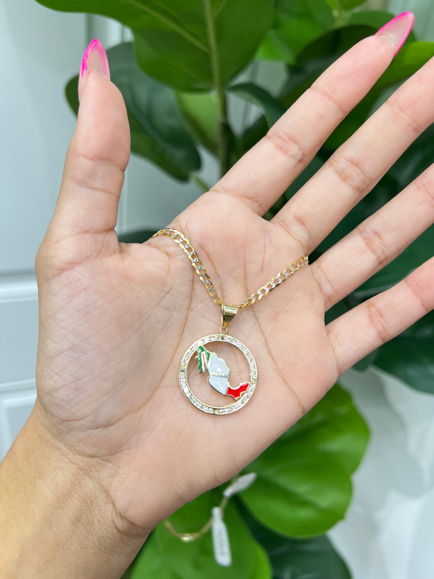 C28- NEW 14K Solid Cuban Chain & Mexican Flag Pendant Set