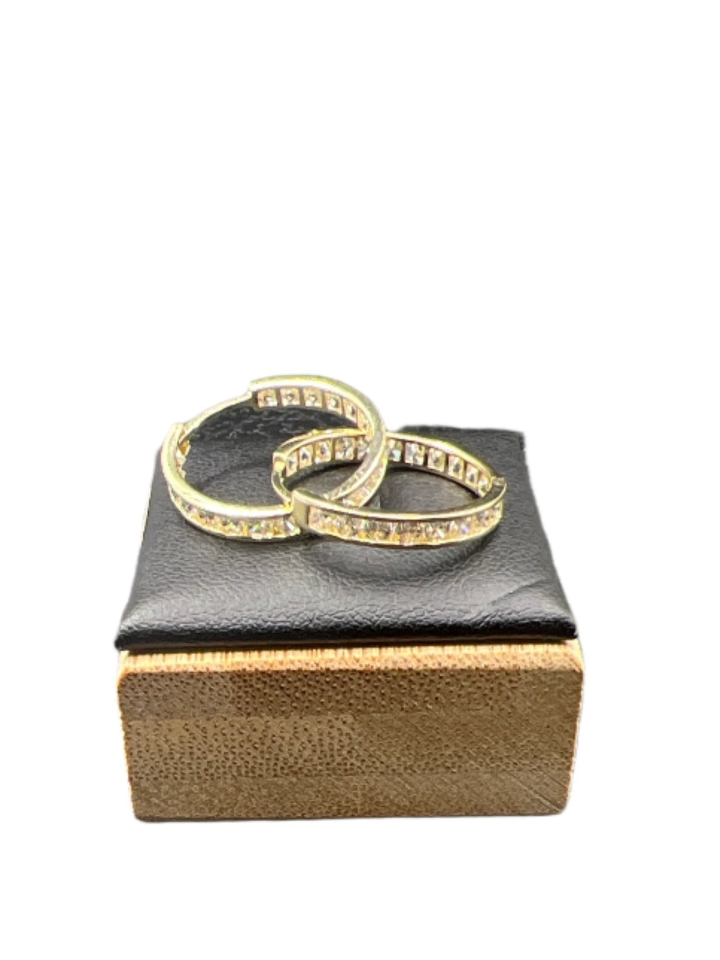 **355-14K Aros de Piedras Blancas 3x 20mm