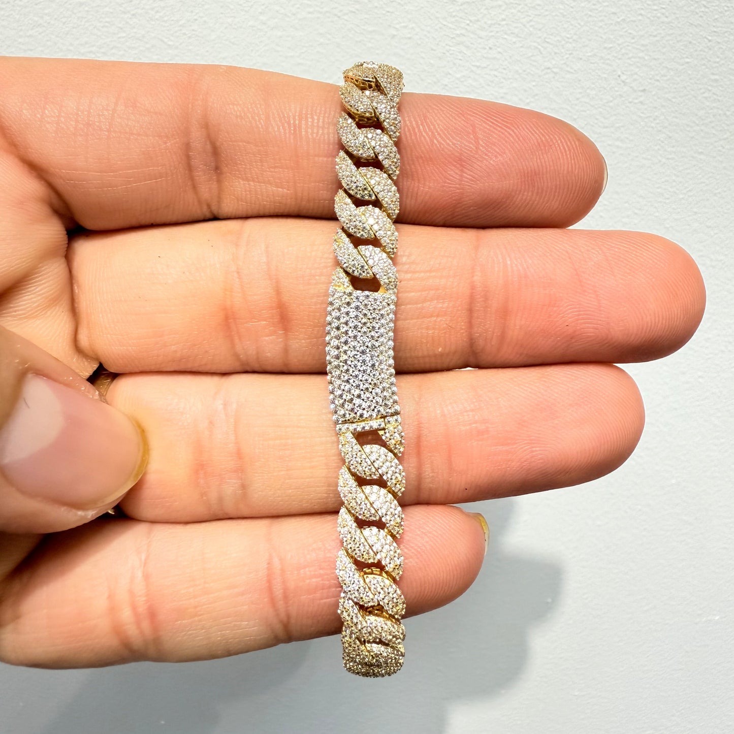 1085- NEW 14K Hollow Cuban Full Cz Monaci Chelsea Bracelet (8mm) W.G