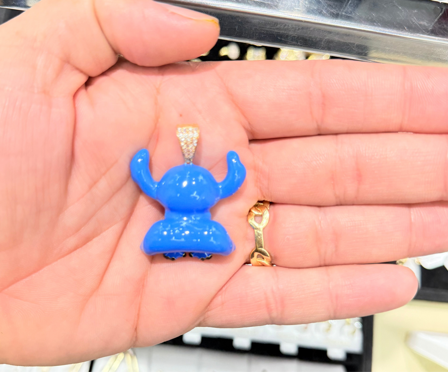 897- NEW 14K Stitch Pendant -(35x35mm)W.G