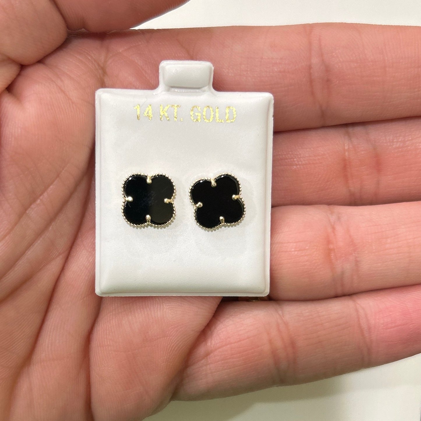 880- NEW 14K Black Trebol Stud Earrings (11mm)(W.G)