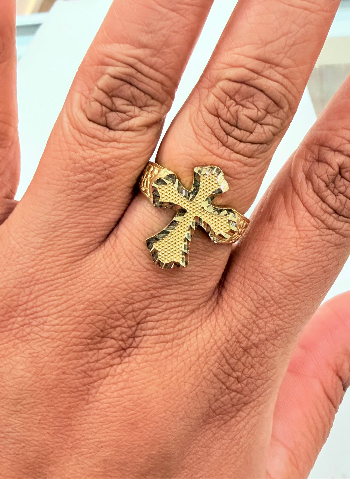1520- NEW 10K Cross Nugget Fashion Ring W.G