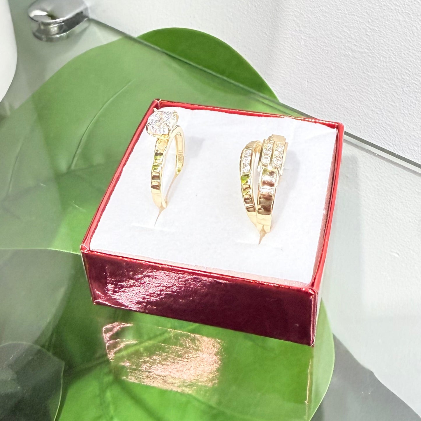 1124- NEW 14K Gold Trio Wedding Rings W.G