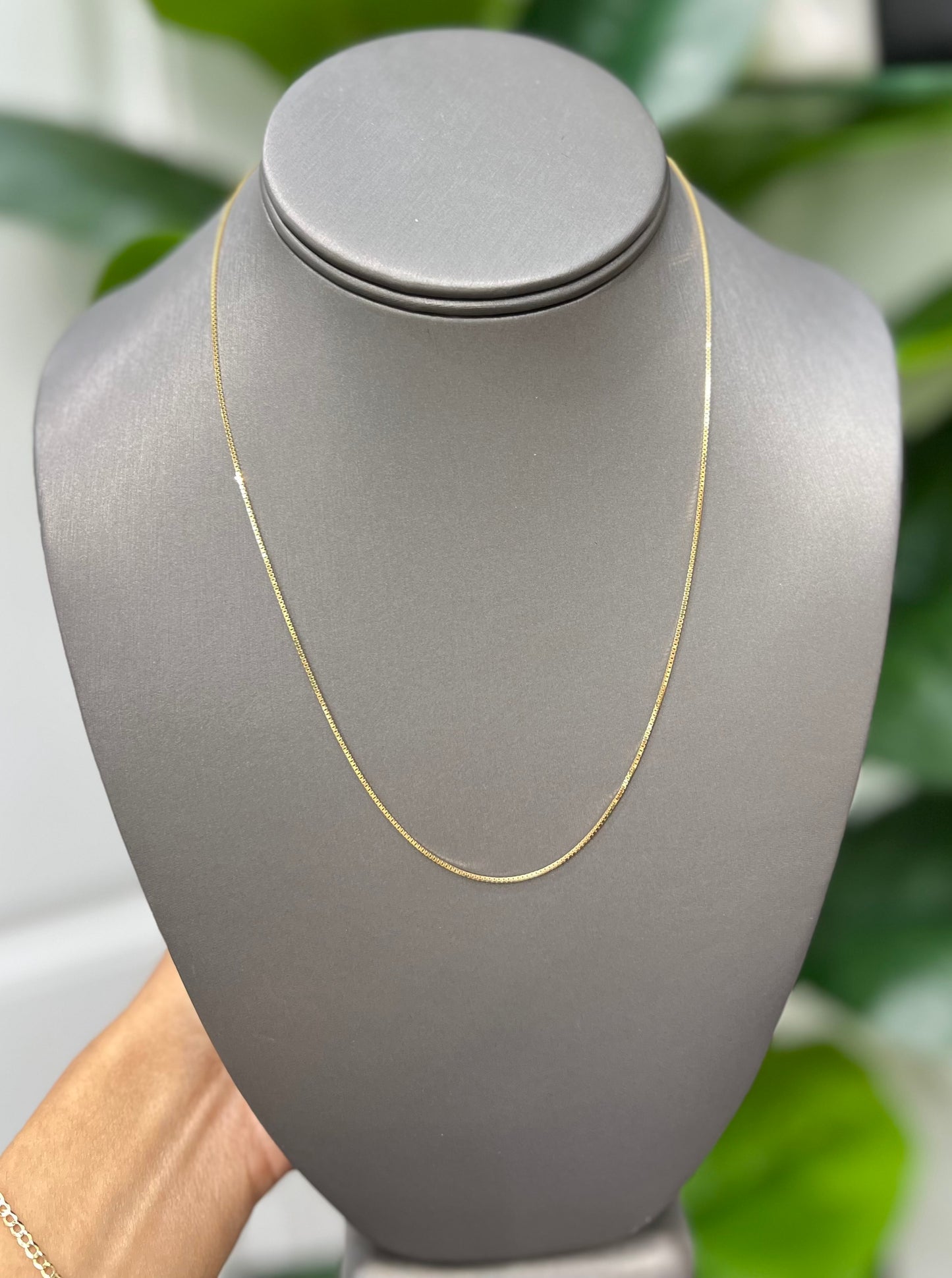 00170-NEW 14K Box Chain (0.9mm)18” W.G