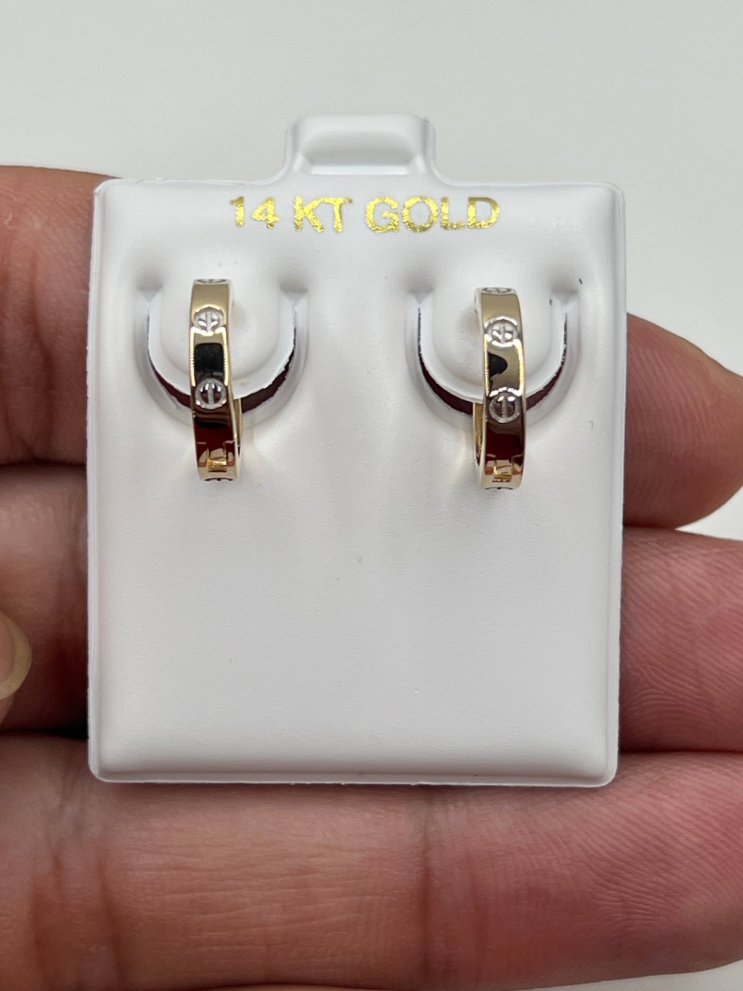 614- New 14k Round Huggies Earrings (15mm) W.G