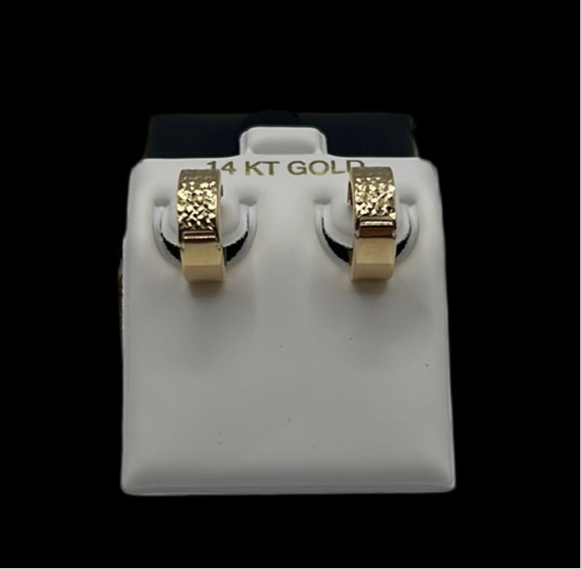 225- Aros pequeños para pendientes de oro macizo