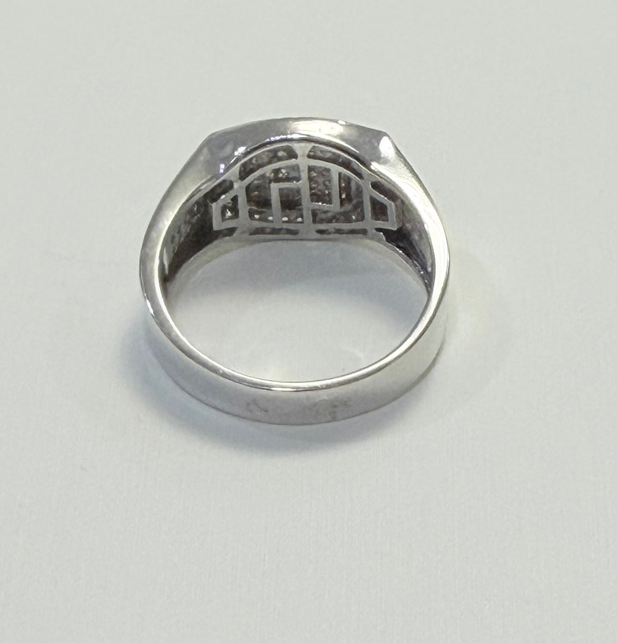 S422- 925 Sterling Silver Men's Micro Pave Rectangle Shape CZ Ring Sz 11