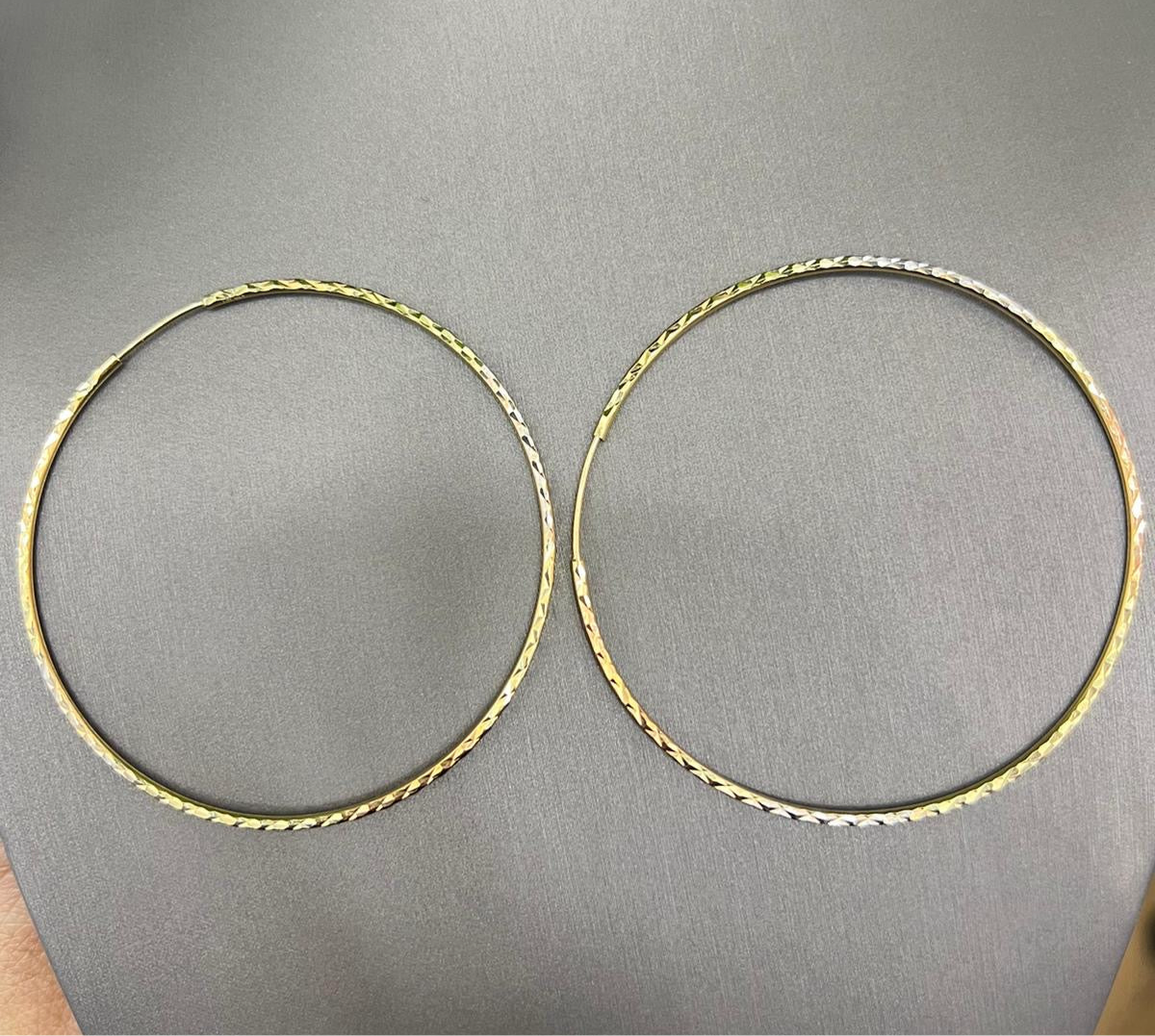 649- NEW 14K Thin Hoop Earrings (60x1.5mm) W.G