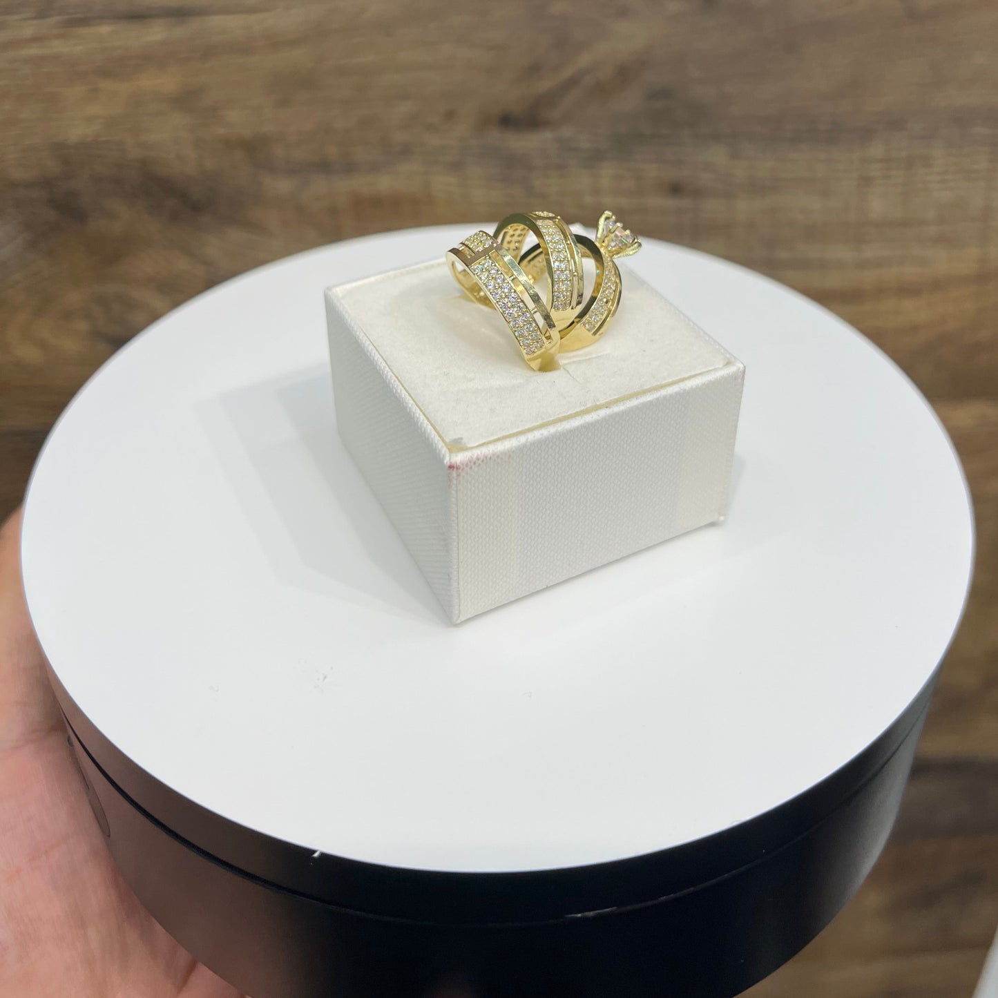 1274-NEW 10k Trio Wedding Ring Set W.G