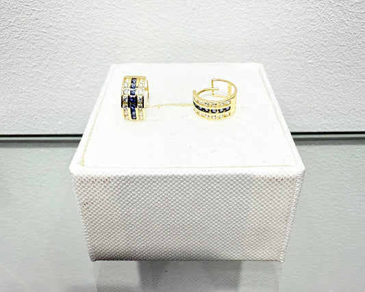 1089-NEW 14K Triple Row Huggies Cz Blue & Clear Hoop Earrings (5x10mm) W.G