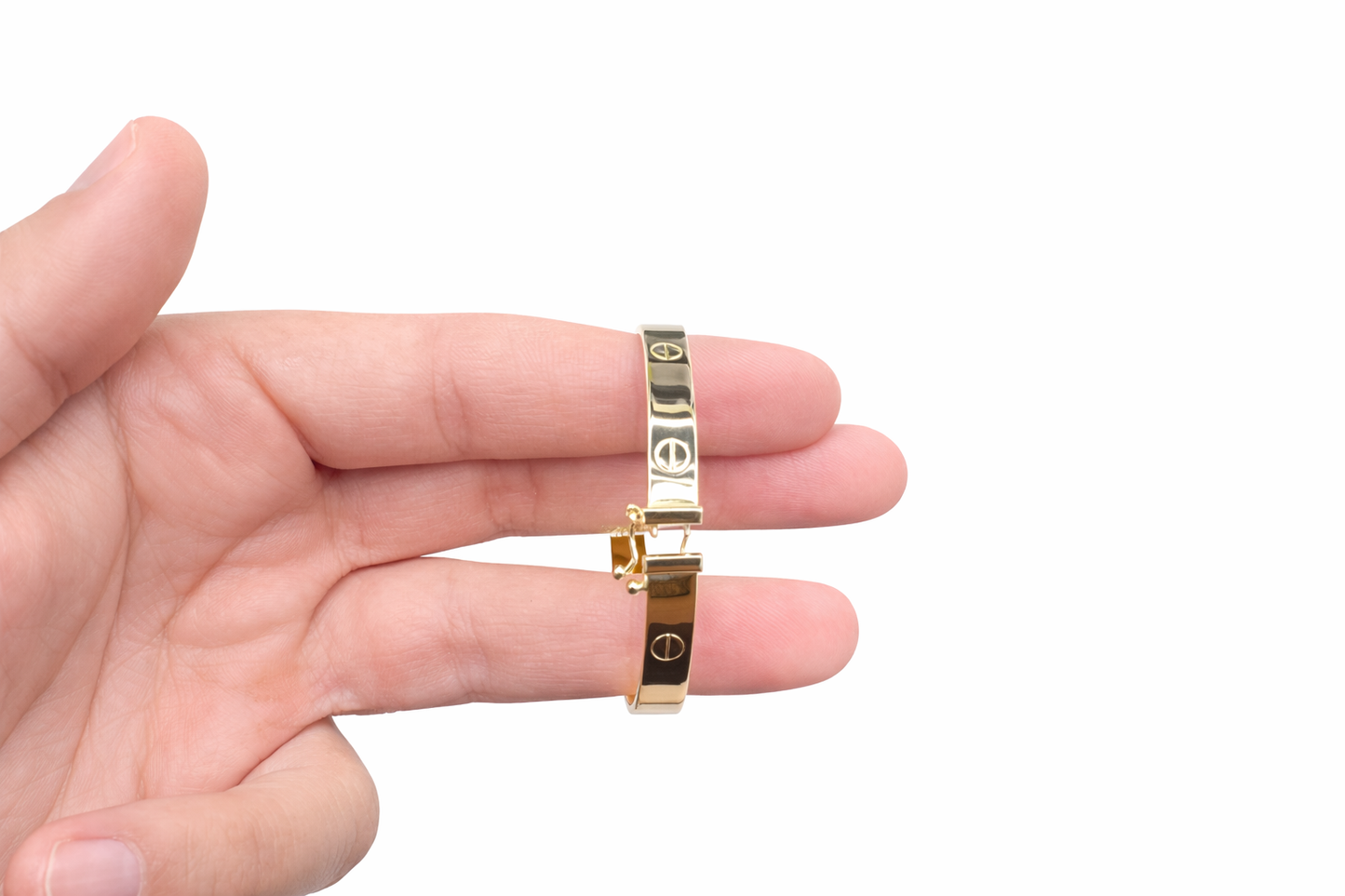 1338-NEW 14K Bangle Band Bracelet (18.03CM) W.G