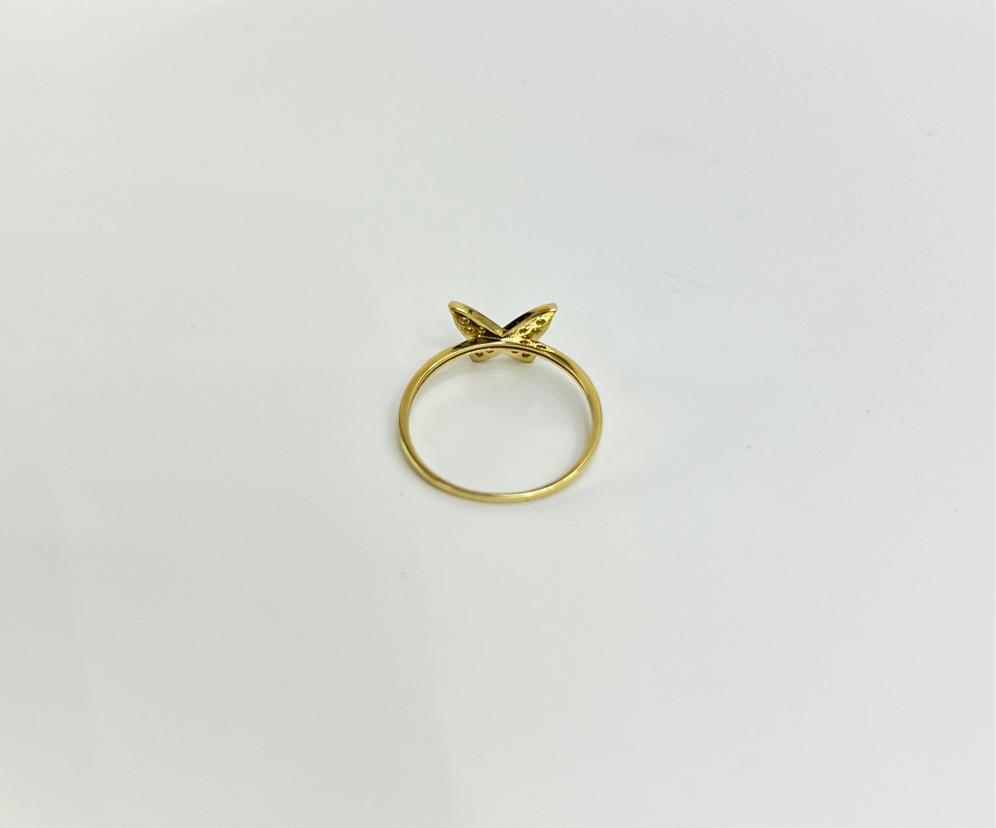 1497- NEW 14K Lightweight Thin Band Butterfly Ring W.G