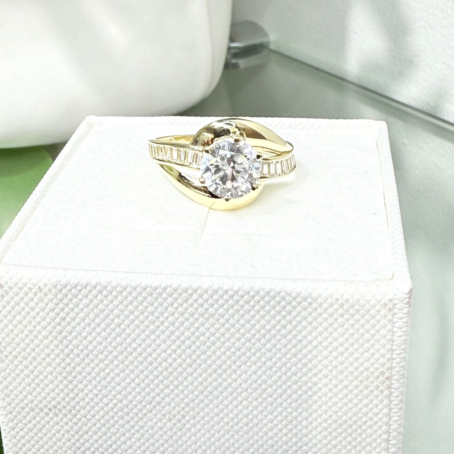 1143- NEW 14K Solitaire Cz Baguette Cut Women's Ring W.G