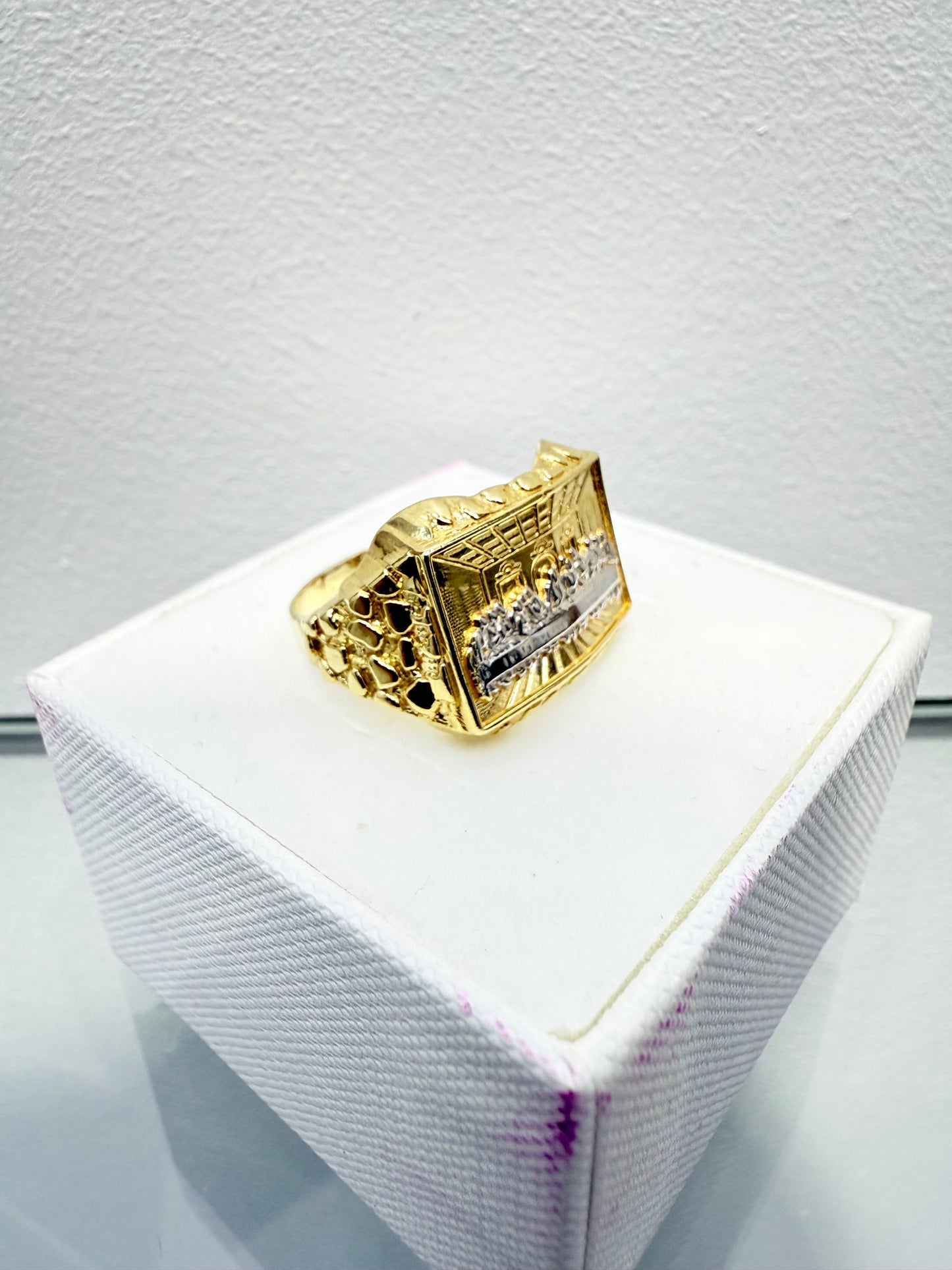 1048- 14K The Last Supper Nugget Ring (W.G)