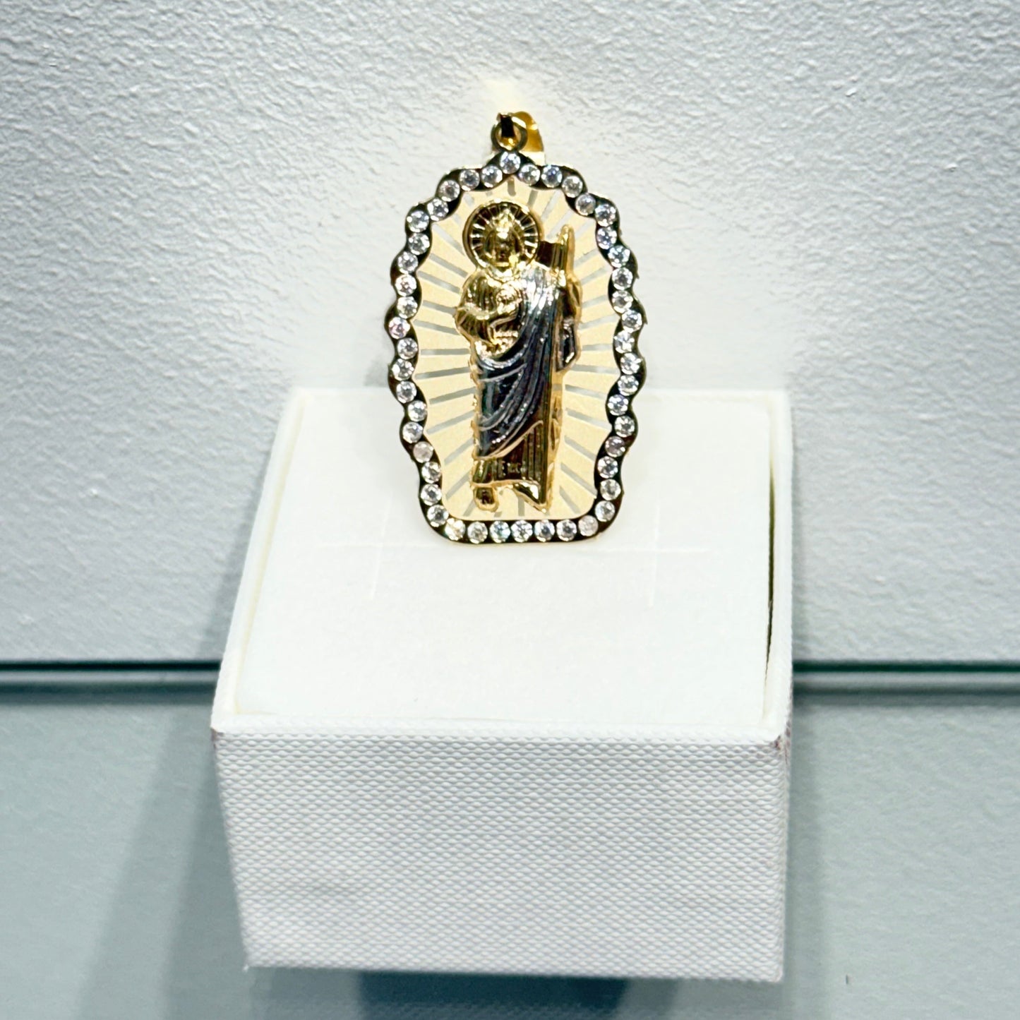1144- NEW 14K St. Jude Two Tone Frame Pendant W.G