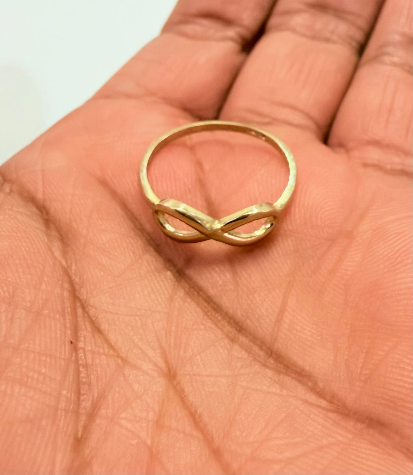 1709- NEW 10K Gold Infinity Women’s Ring W.G
