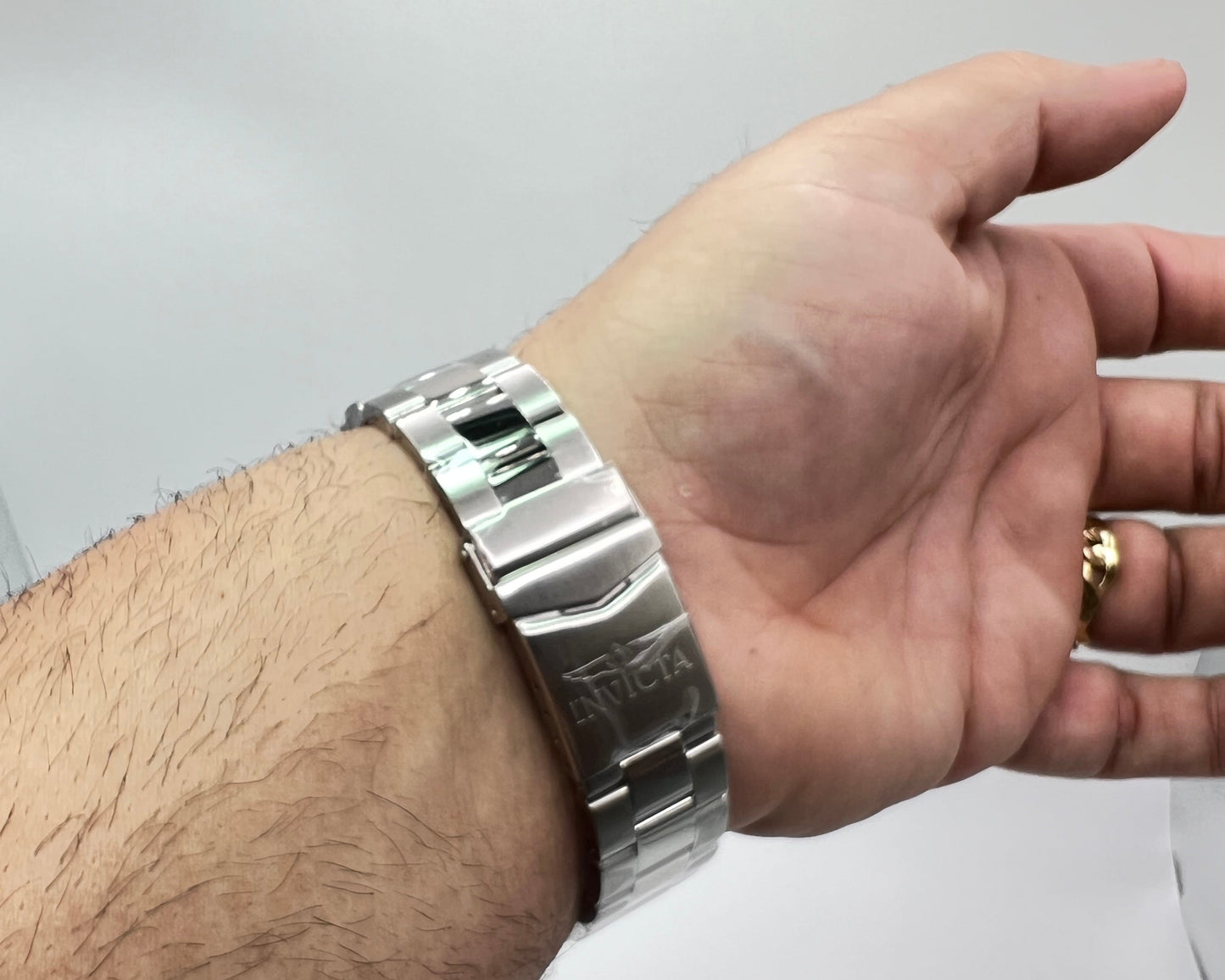 R53- Invicta Silver Band Cuban Flag Men's Watch -47mm