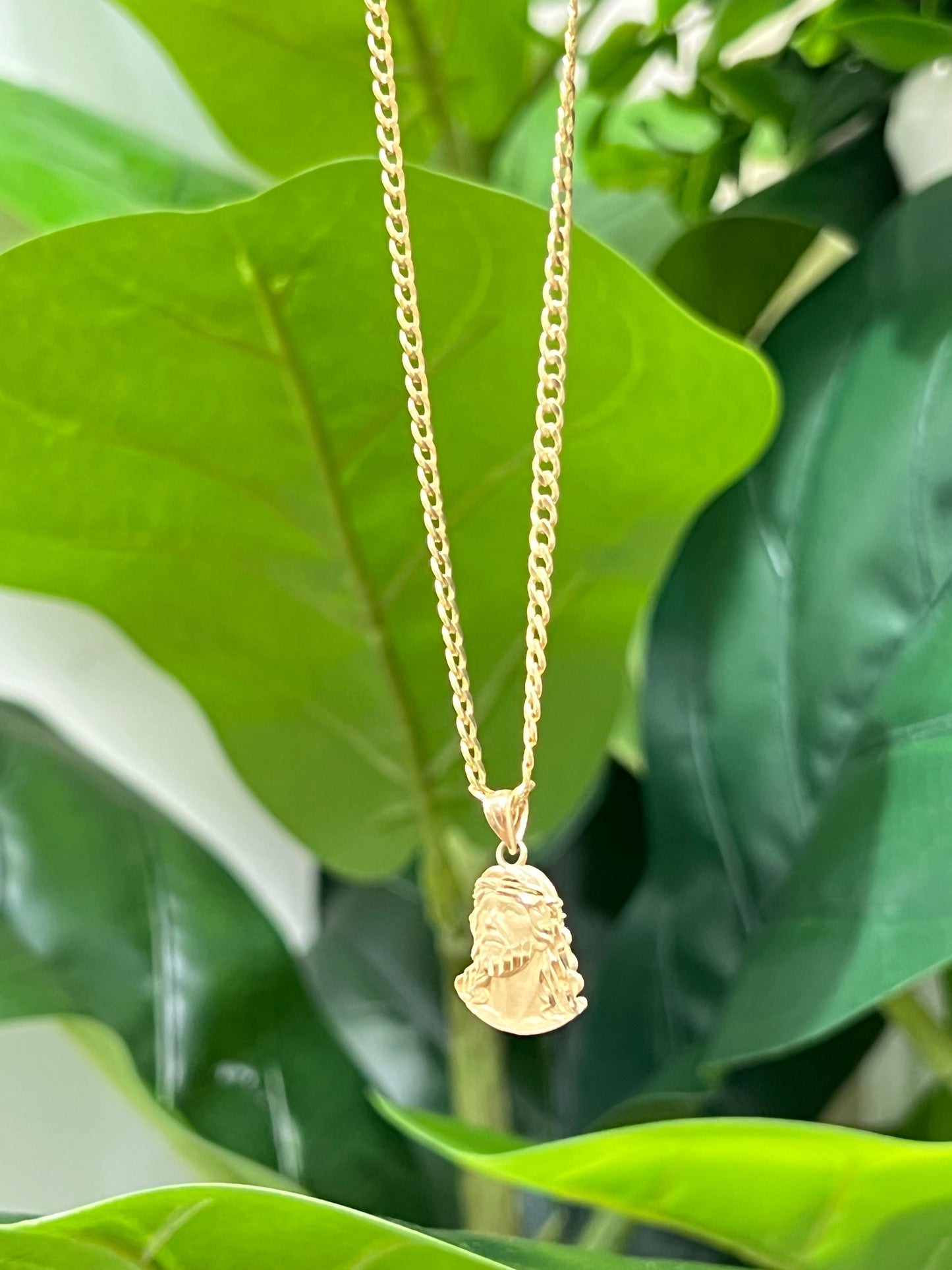 00197- NEW 14K Jesus Gold Pendant W.G