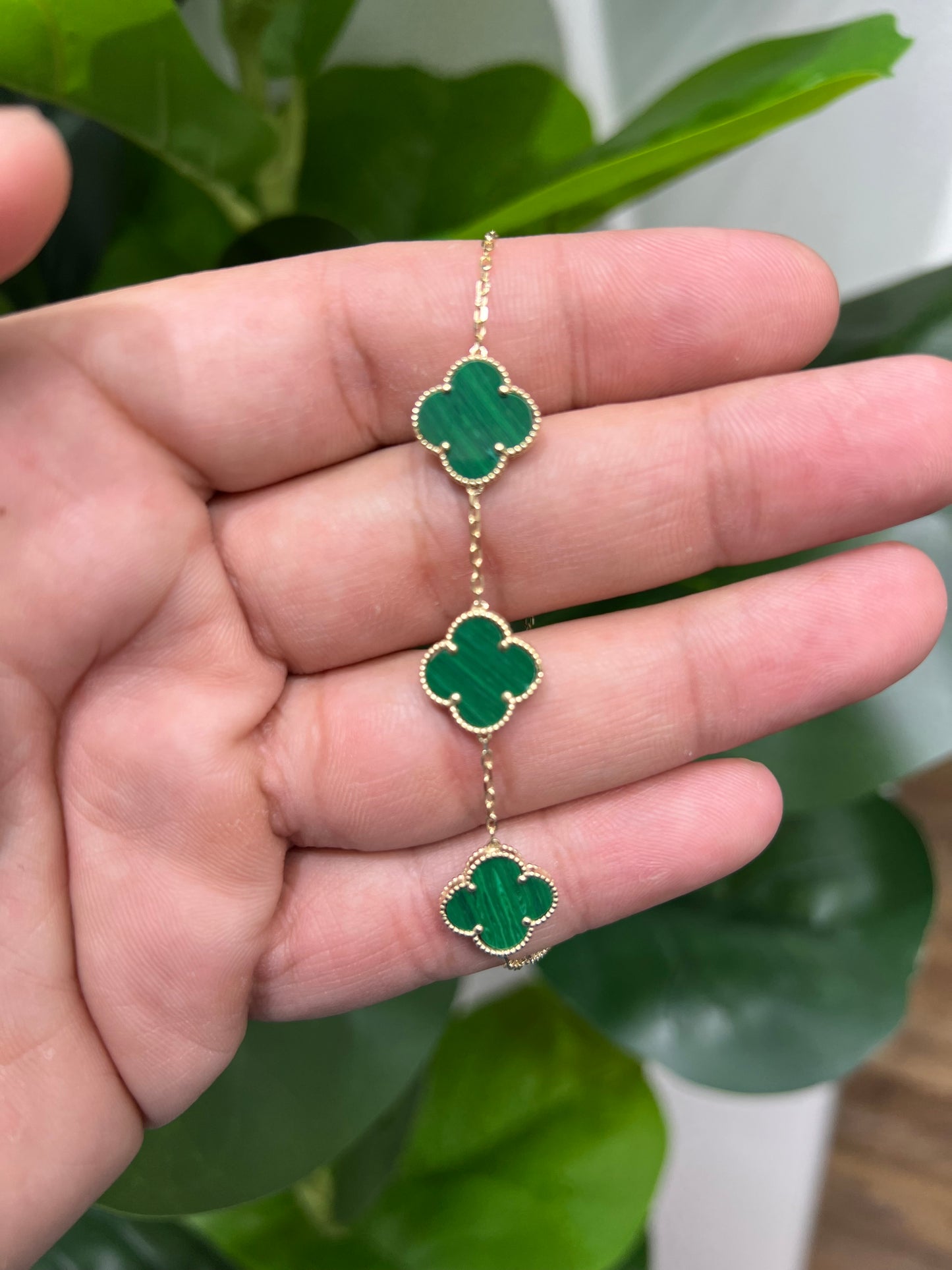 1163- NEW 14K Green Trebol Bracelet W.G