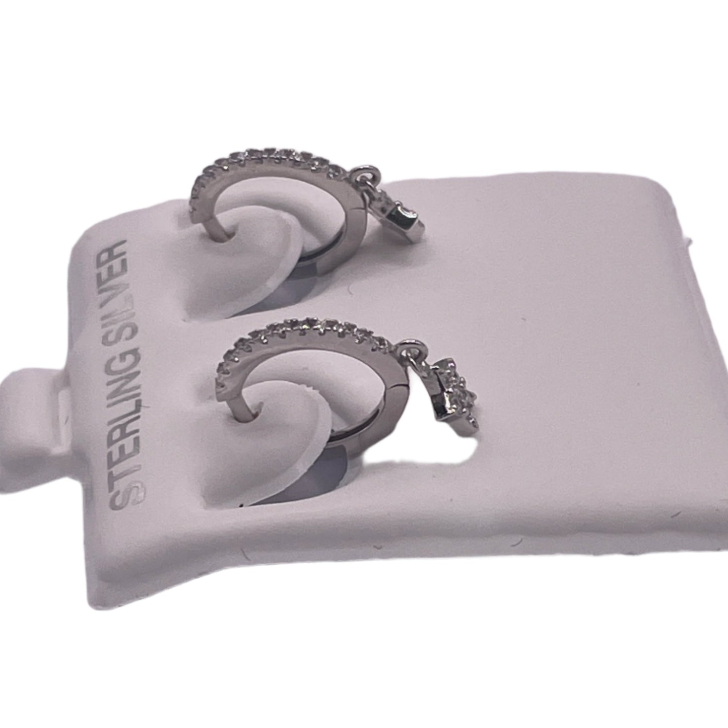 S734- NEW .925 Silver Star Dangling Earrings