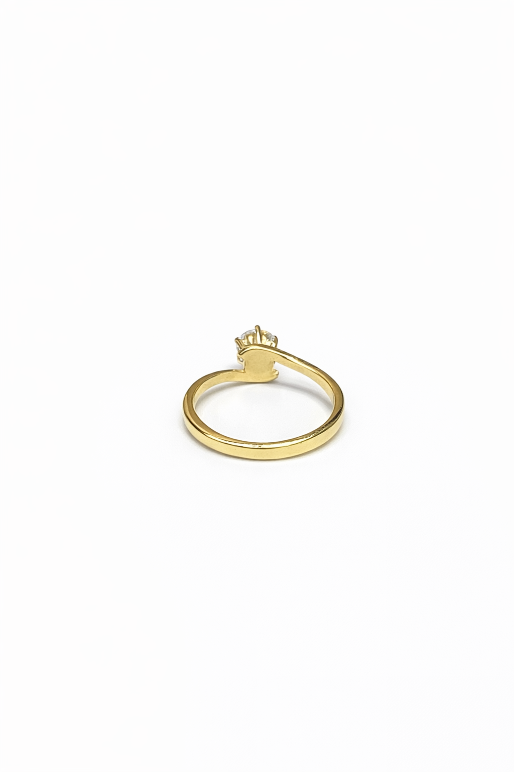 1496- NEW 14K Solitaire Gold Ring W.G