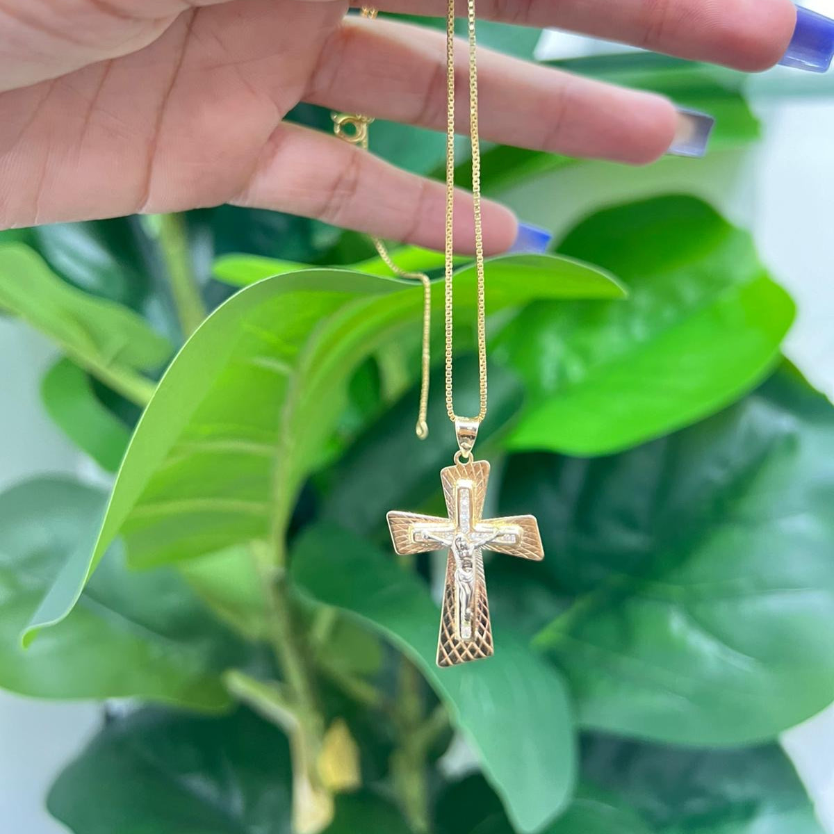 784- NEW 14K Light Weight Crucifix Pendant (35x24mm) W.G