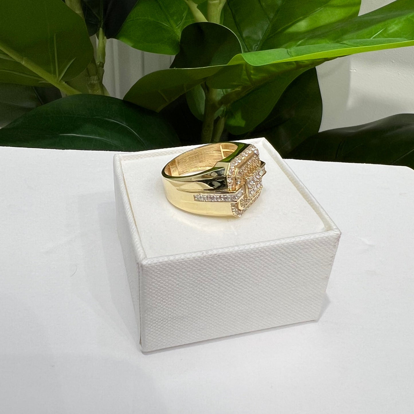 1356- NEW 14K Ice Out Cz Men's Fashion Ring W.G