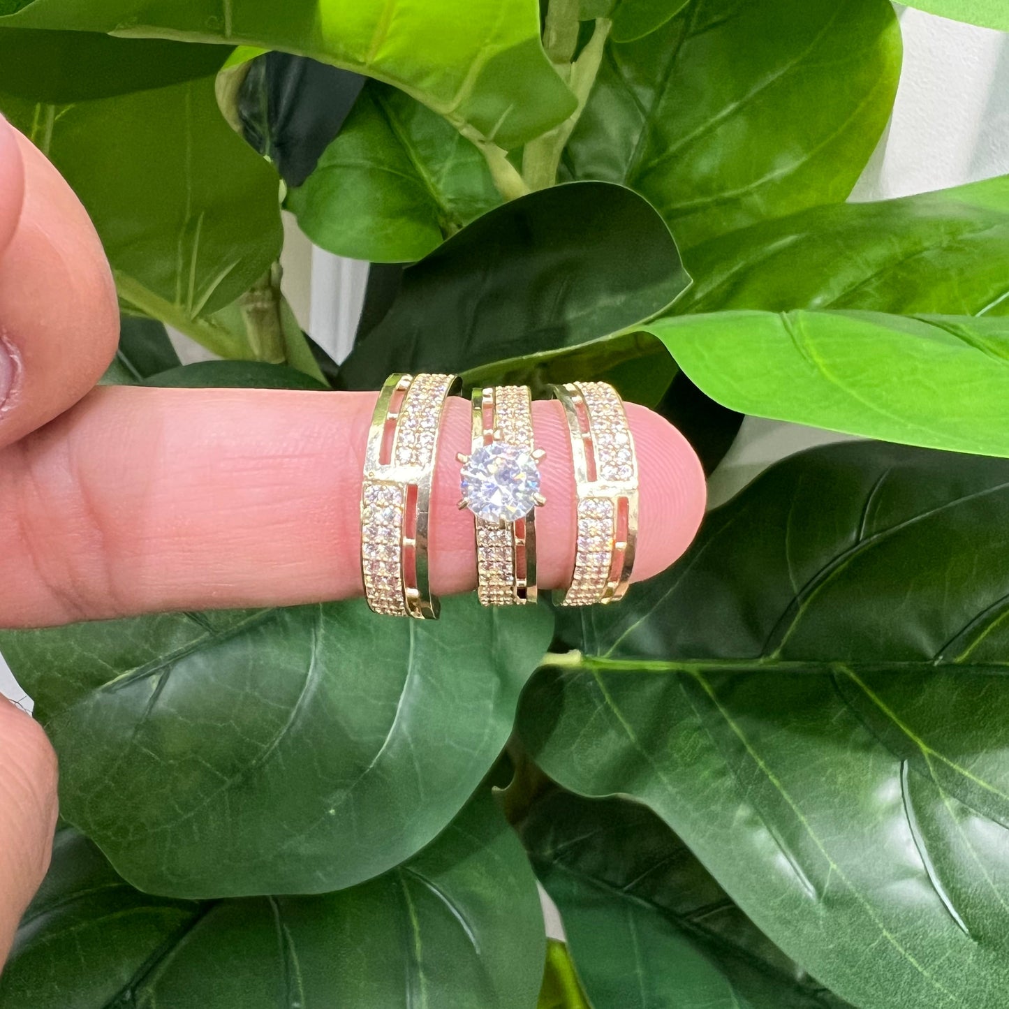 1274-NEW 10k Trio Wedding Ring Set W.G