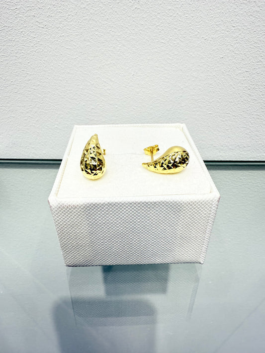 233- Pendientes de gota de lluvia de oro amarillo de 14 quilates