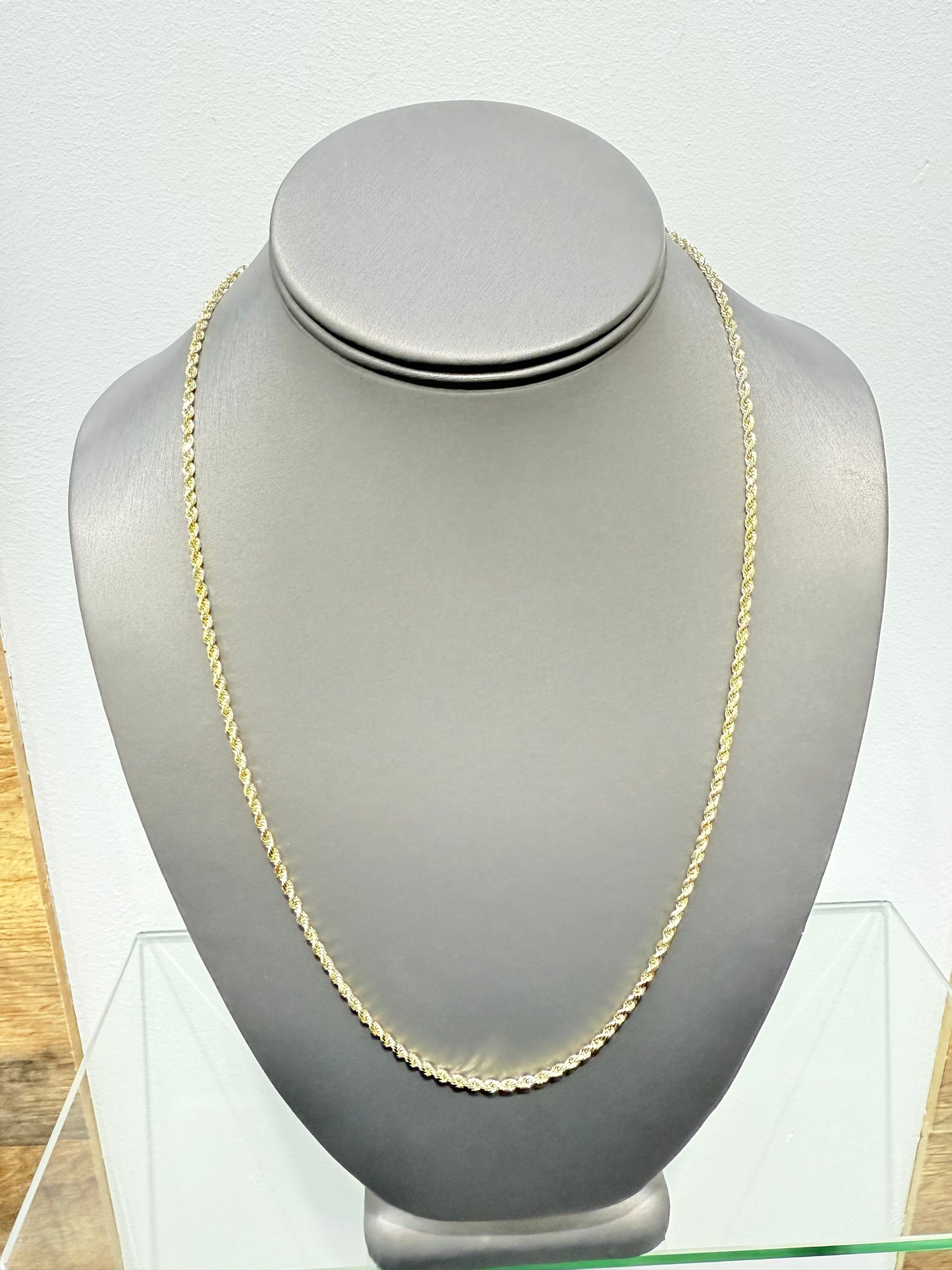 1012- NEW 14k Hollow Yellow Gold Rope Chain (2.5mm)W.G