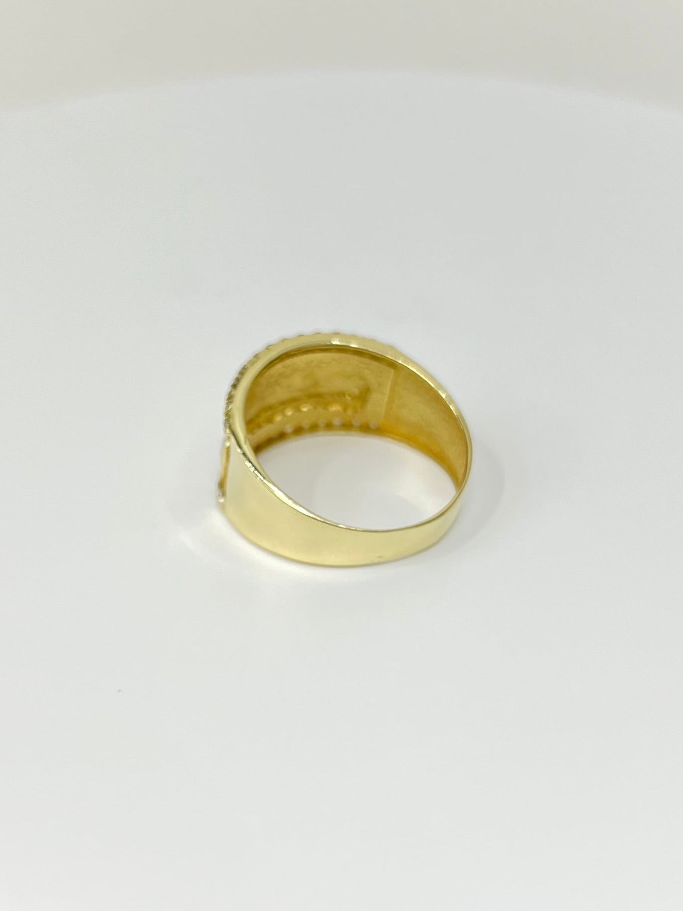 1246- NEW 14K The Last Supper Ring W.G