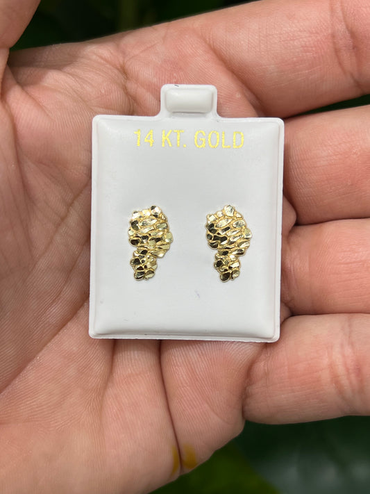 1223- NEW 14K Nugget Diamond Cut Stud Earrings (15x8.9mm) W.G