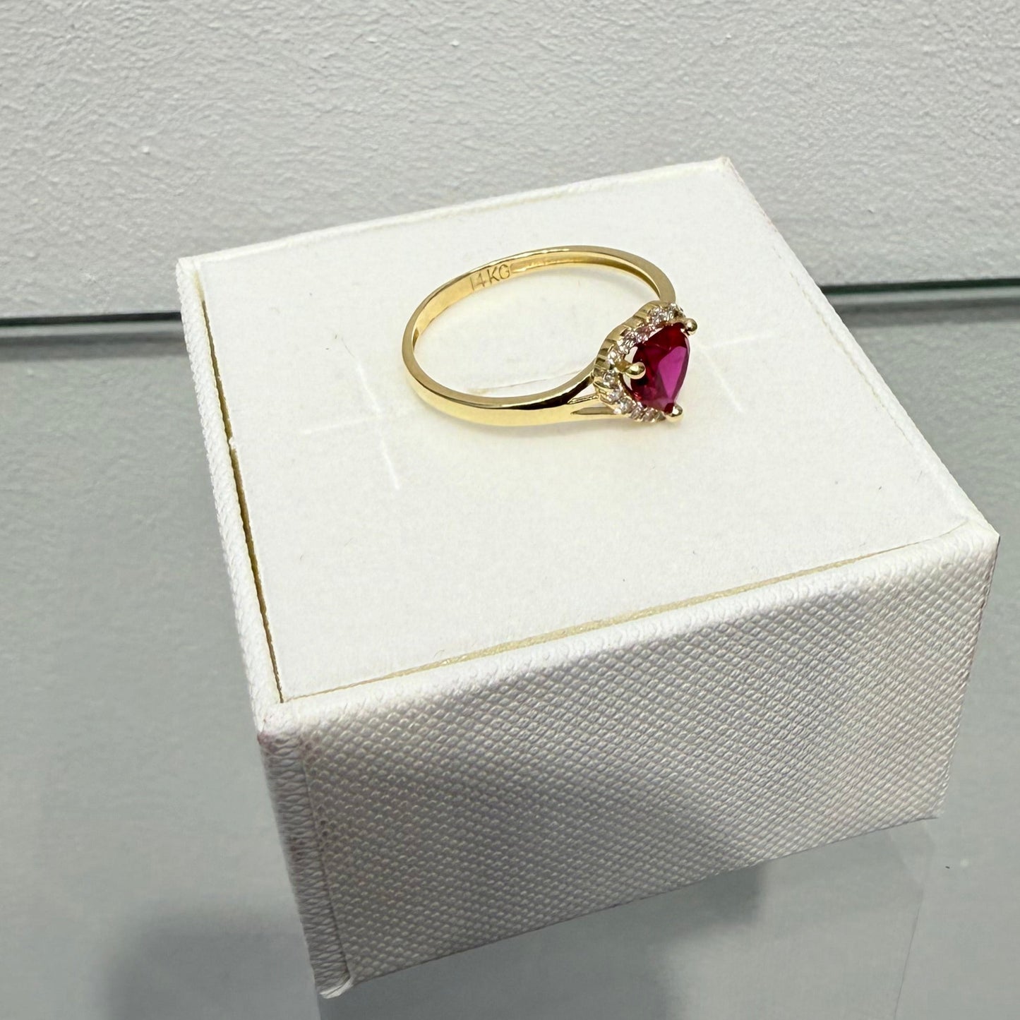 950- New 14K Red Cz Heart Stone Ring W.G
