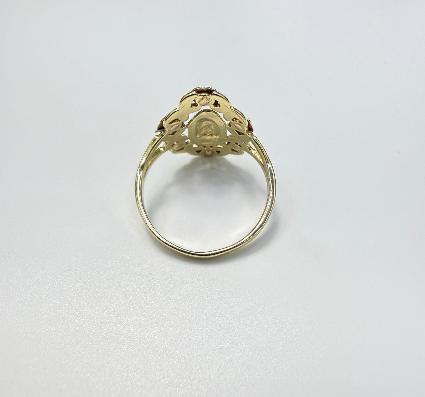 1594- NEW 14k Tri Color Lady of Guadalupe with Flowers Ring W.G