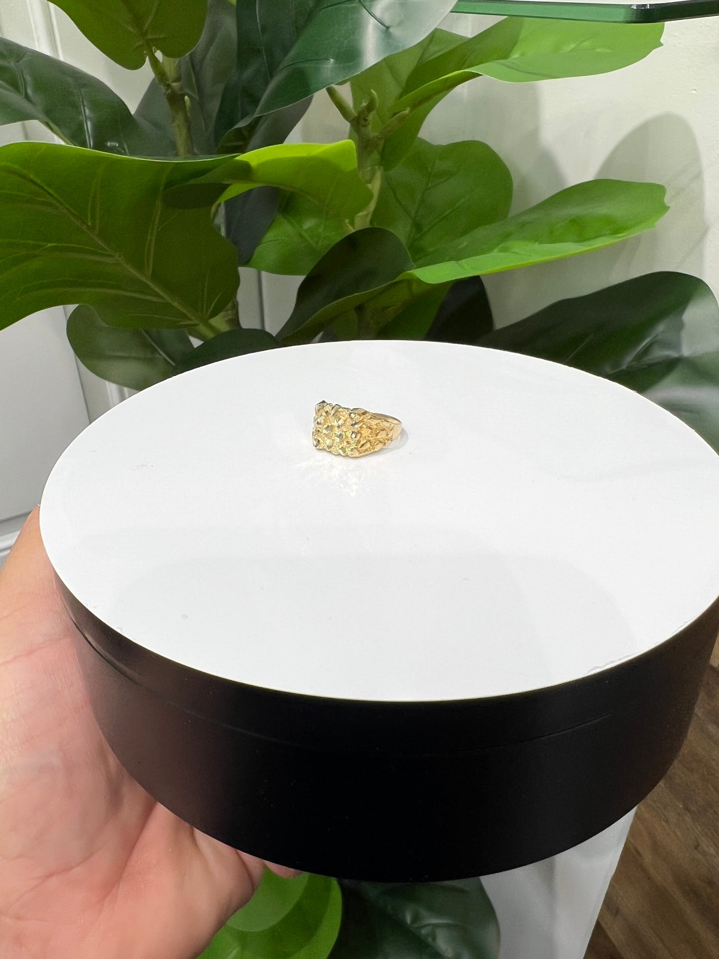 1330- NEW 10K Square Nugget Ring W.G