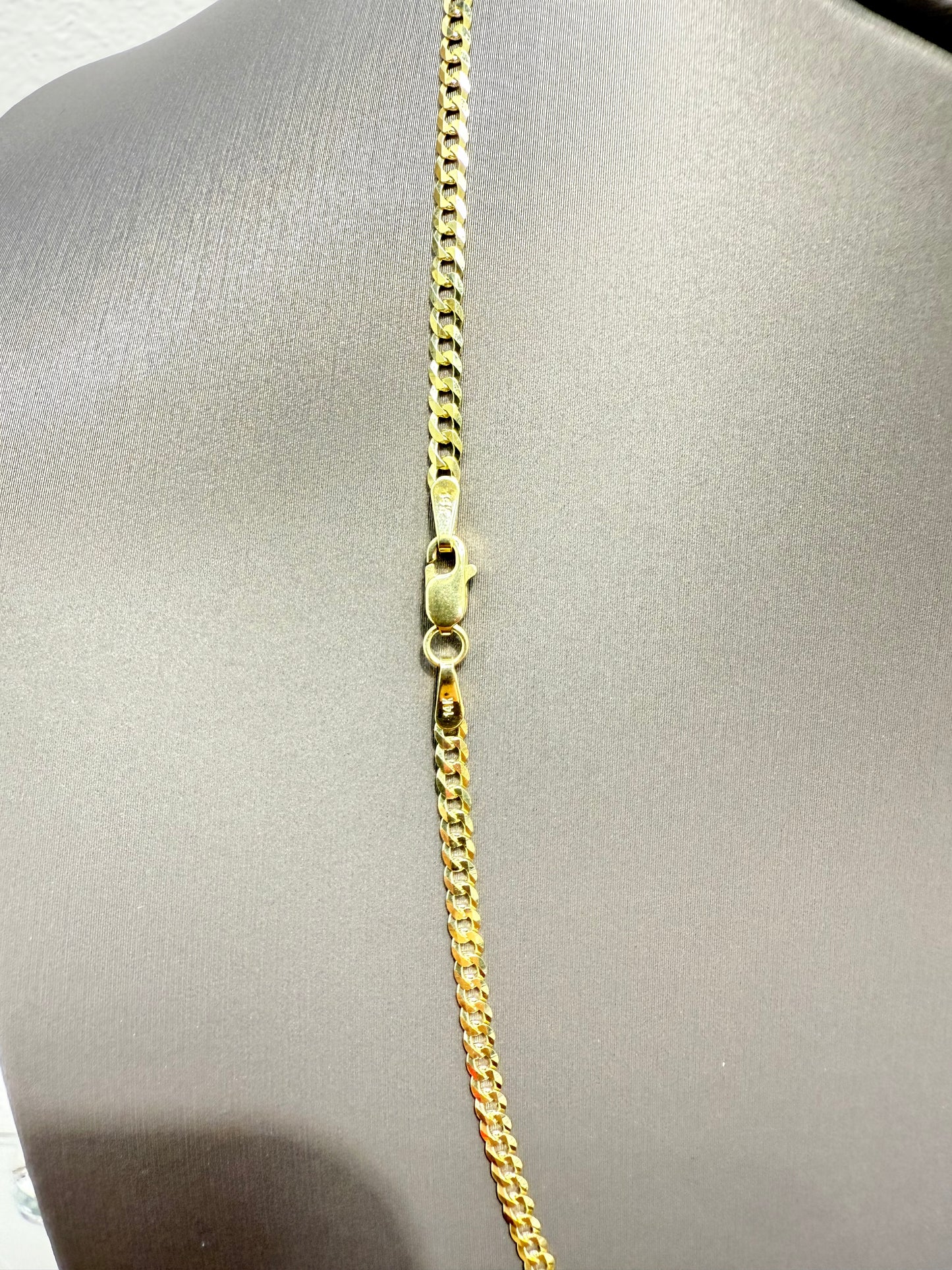 1031- NEW 14K Solid Cuban Link (2.5mm) W.G