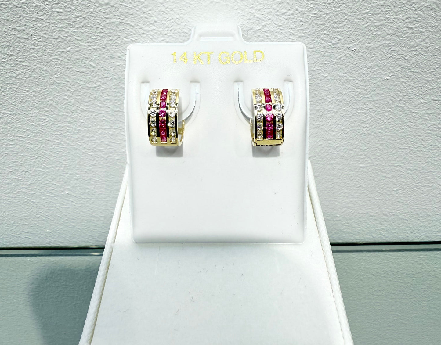 1088- NEW 14K Triple Row Huggies Cz Red & Clear Hoop Earrings (5x10mm)W.G