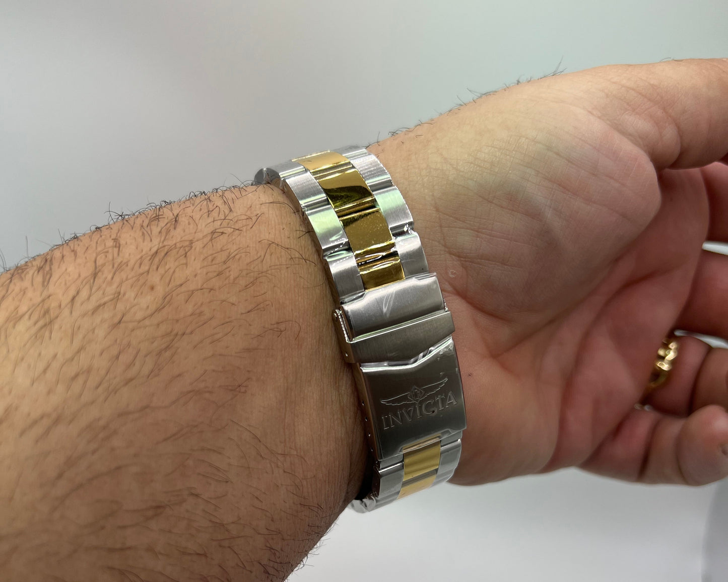 R50- Invicta Puerto Rico Flag Men's Watch 44mm Silver & Gold