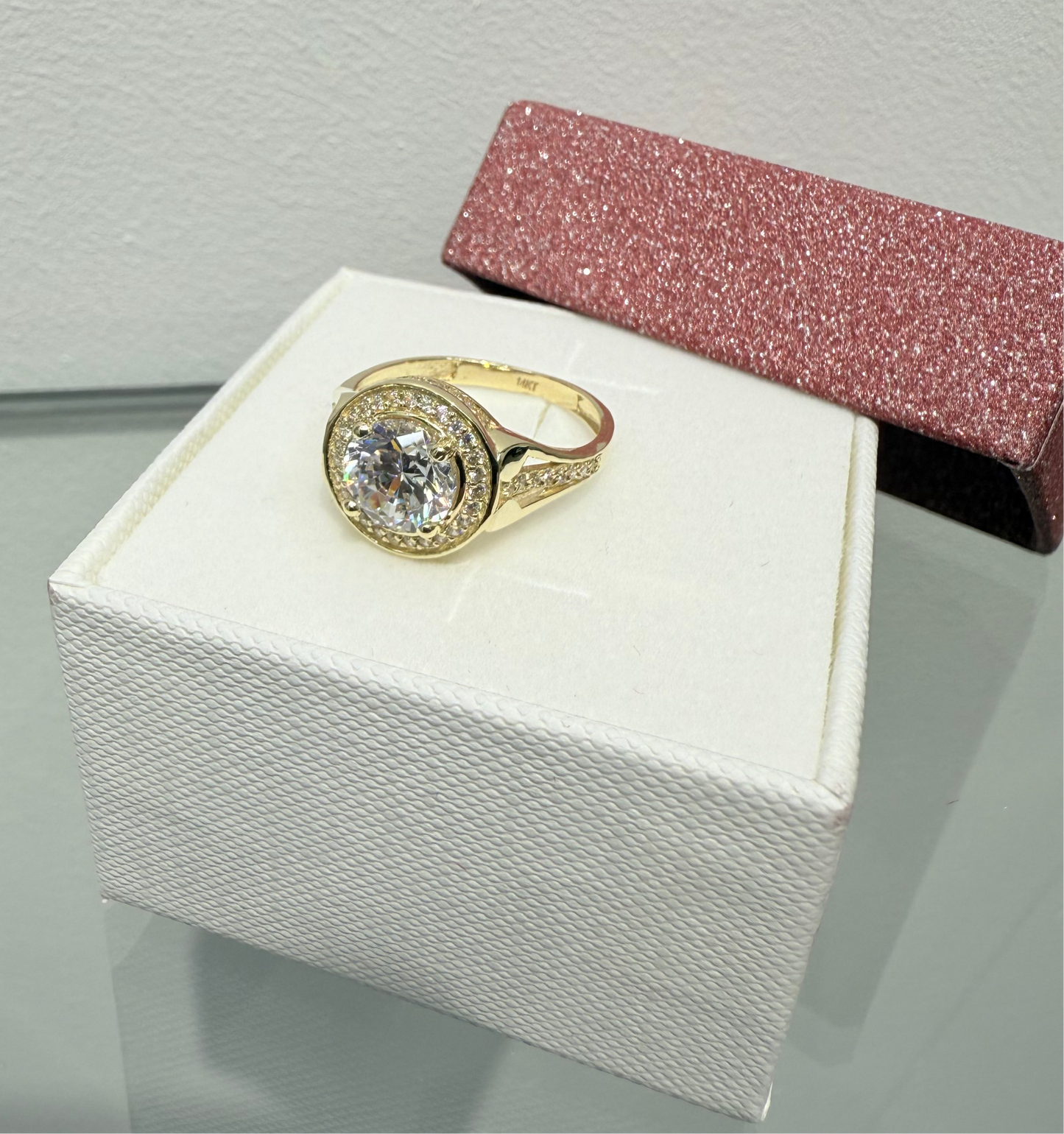 954- 14K Round Full Cz Stones Wedding Ring W.G