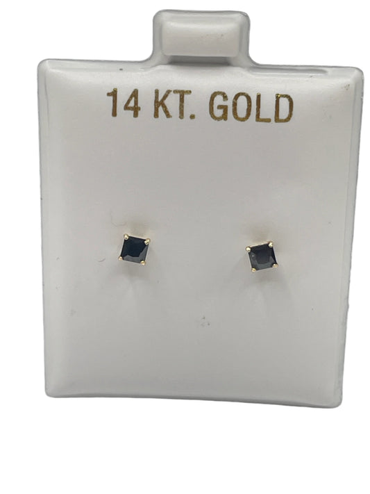 591- New 14K Black Cz Square Stud Earrings (3mm) W.G