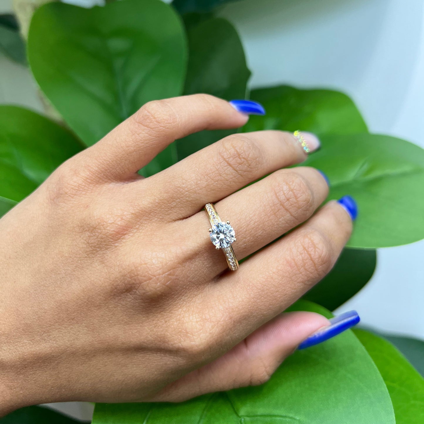1131- NEW 14K Solitaire Engagement Ring W.G