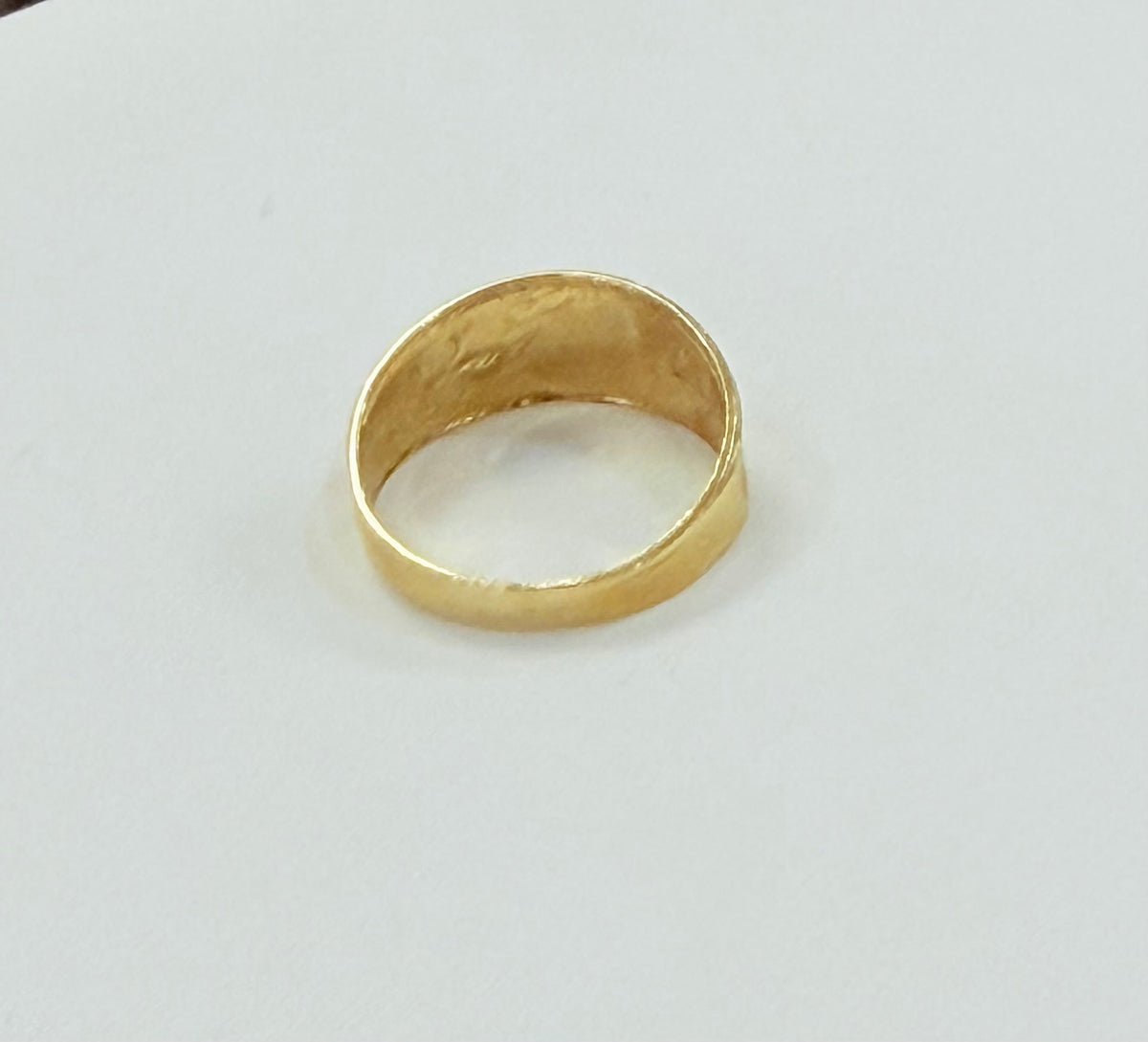 1516- NEW 10K Two Tone Gold Quinceañera Ring Band W.G