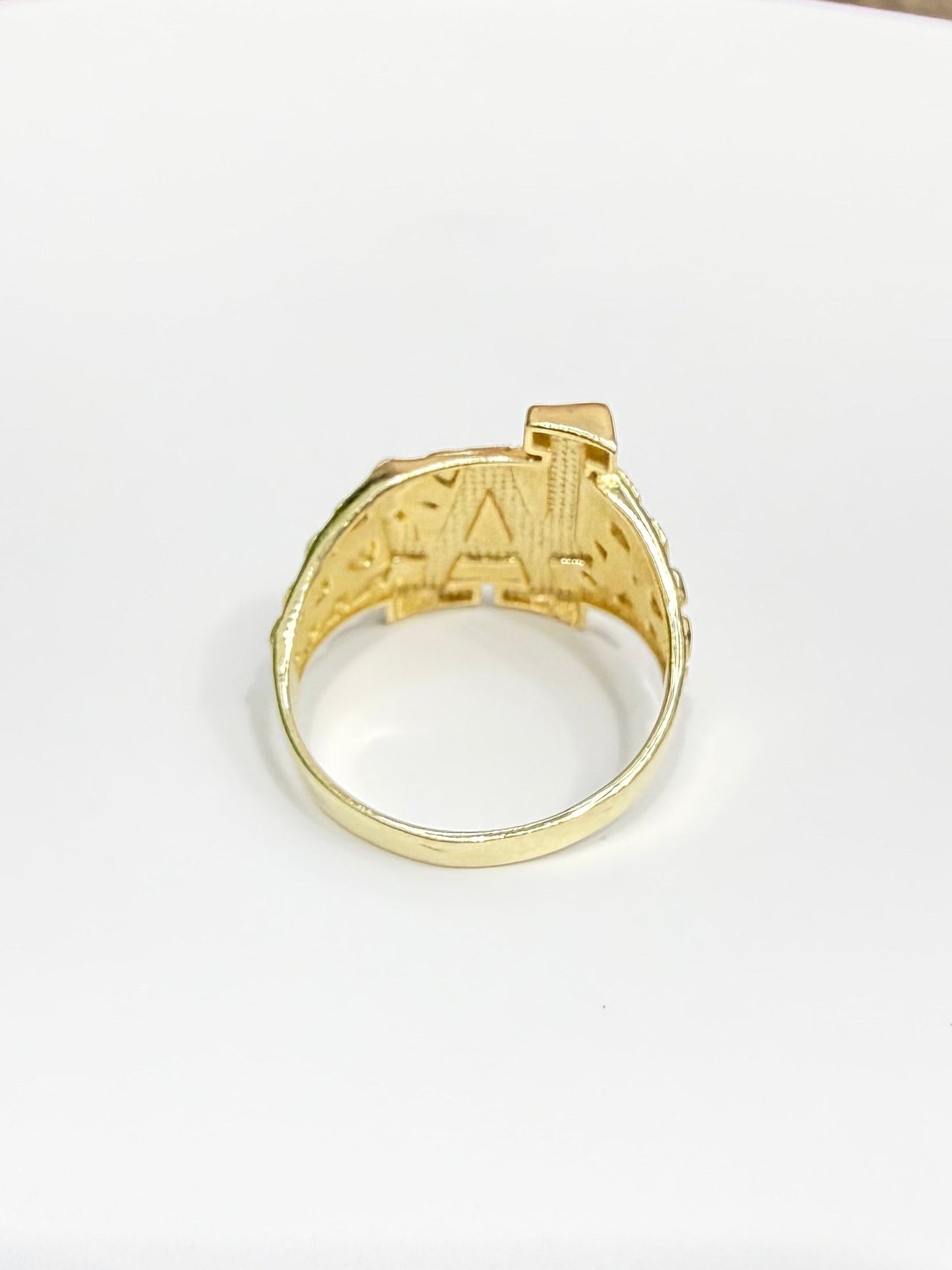 1107- NEW 14K Full Nugget LA Square Ring W.G