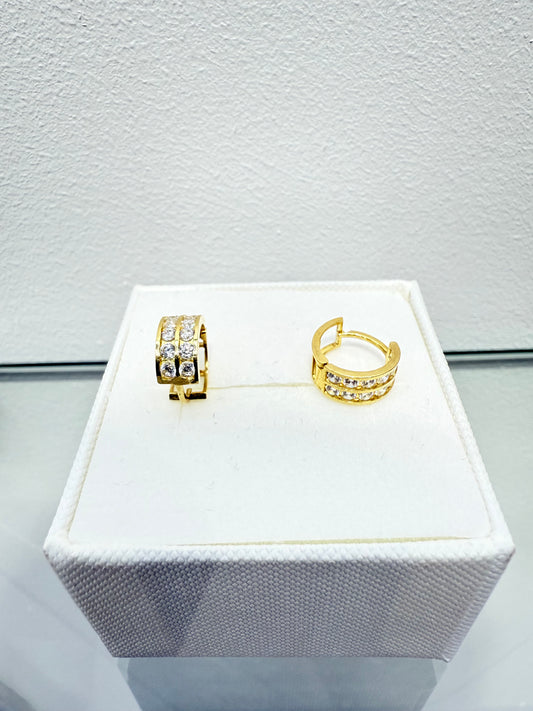 00132- Pendientes de aro pequeños de oro de 14 quilates