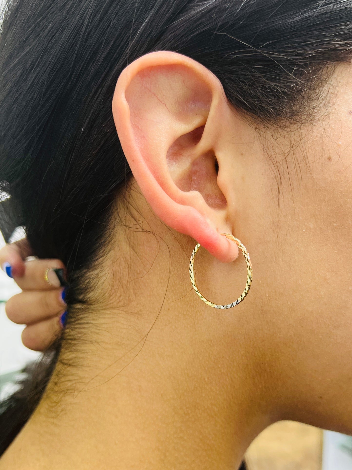 00152- NEW 14K Tri Color Gold Thin Hoops (W.G)