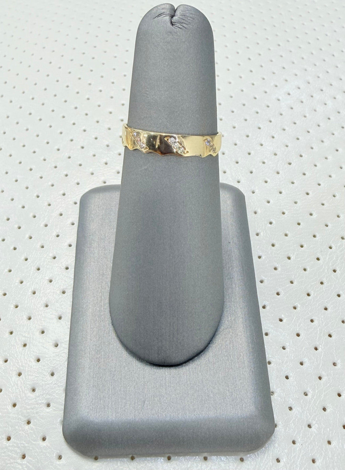 1817- NEW 14K Wedding Rings Set W.G