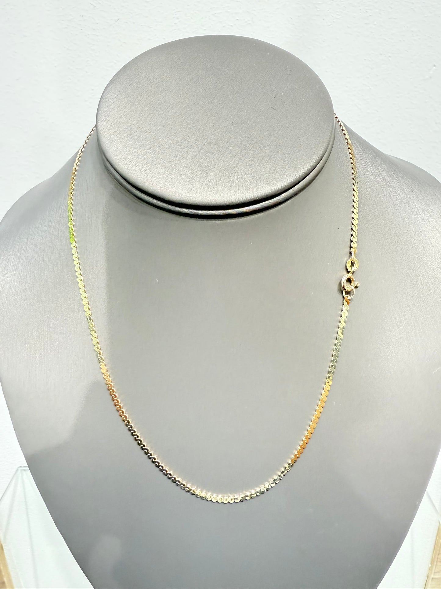 1162- NEW 14K Gold Serpentine Link Chain (2mm) W.G