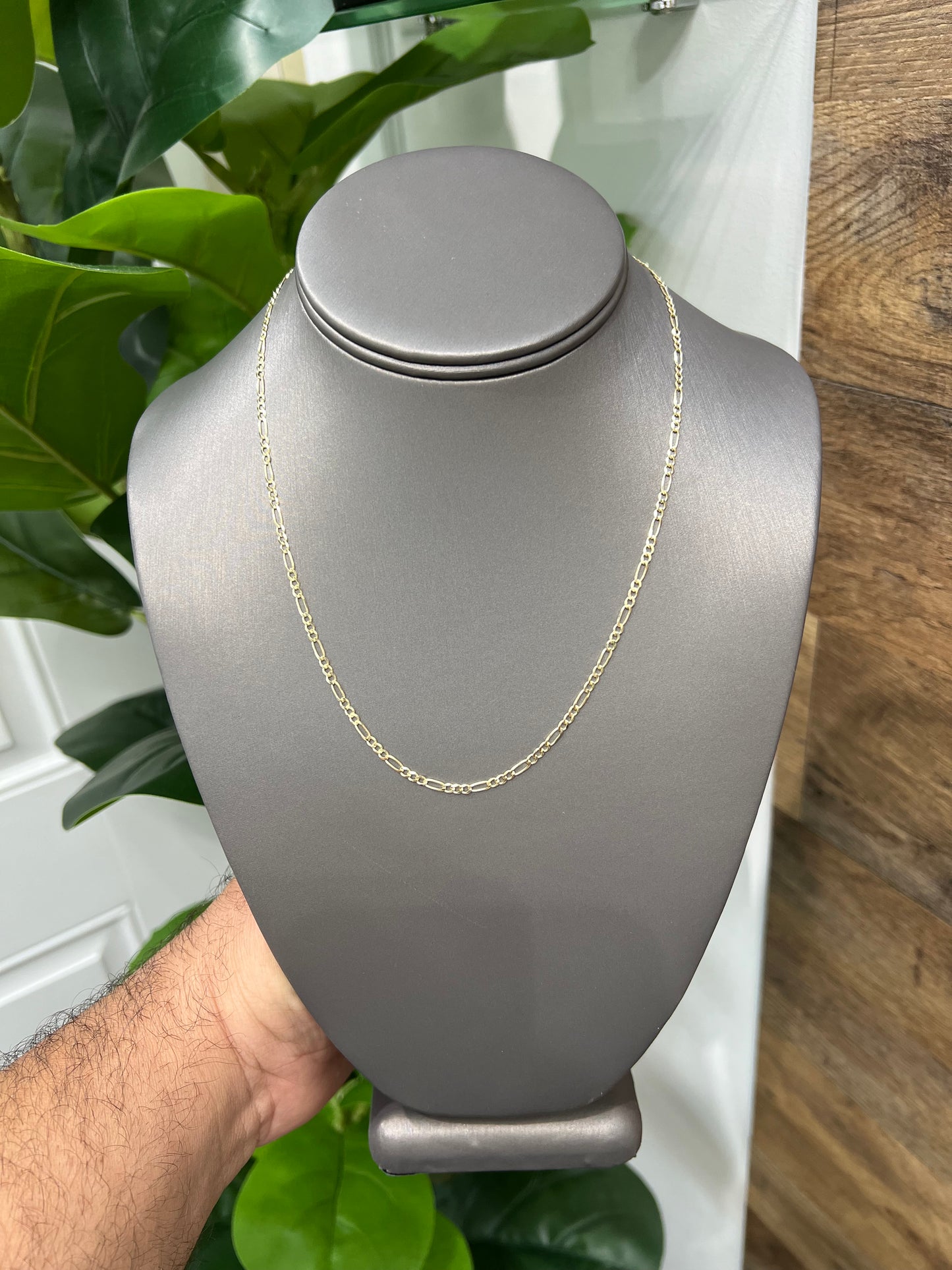 1252- NEW 14K Solid Figaro Chain 18" (2.5mm) W.G