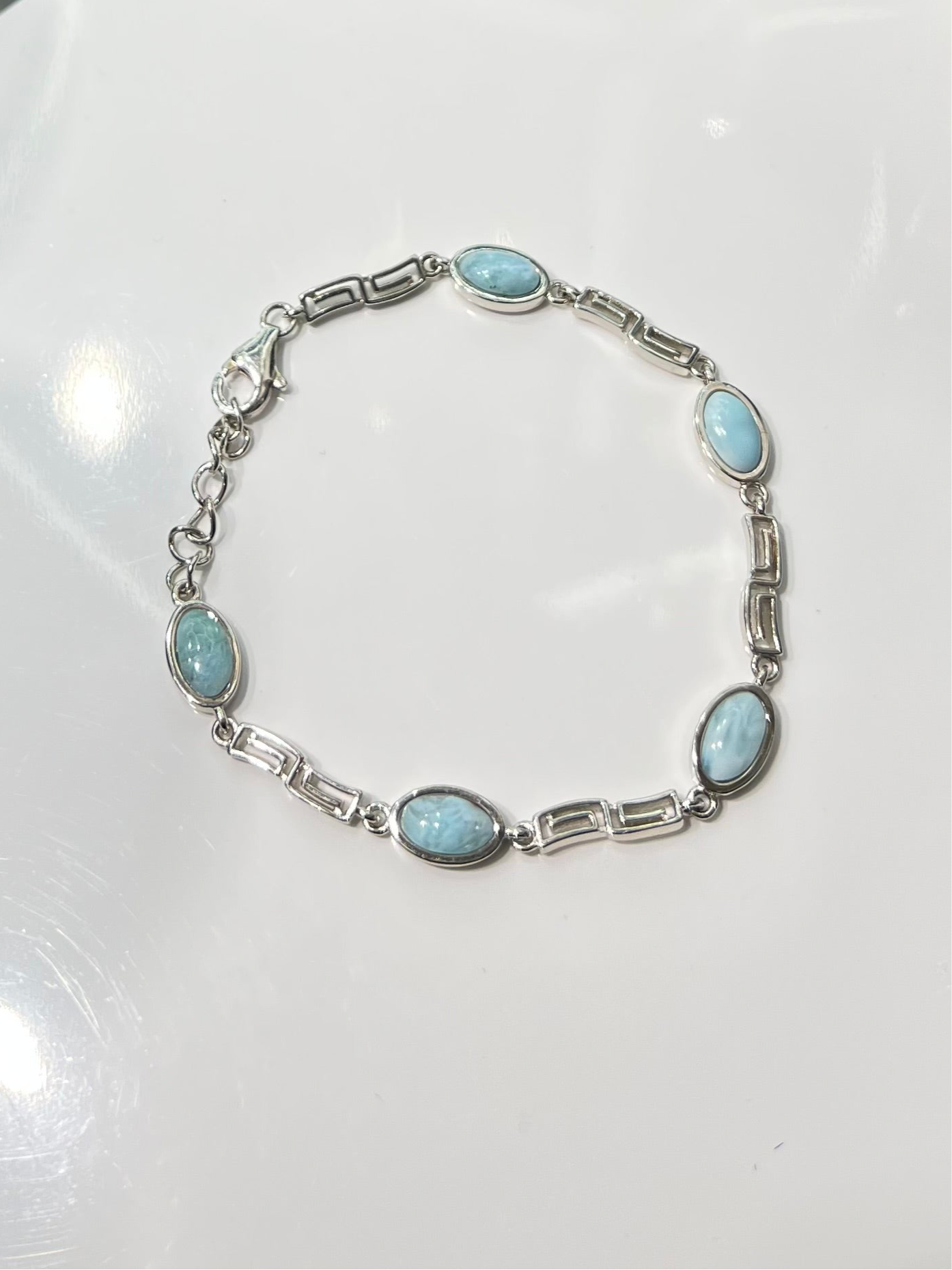 S805- NEW .925 Sterling Silver Oval Larimar Bracelet W.G